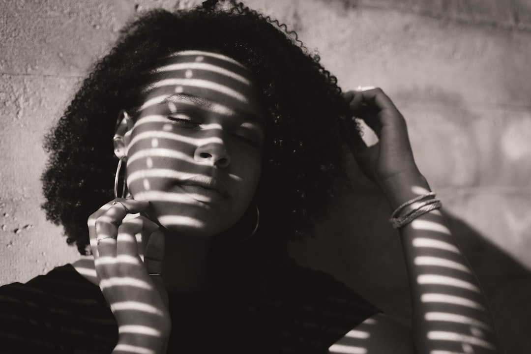 Bezpečnosť a zodpovednosť pri online erotike