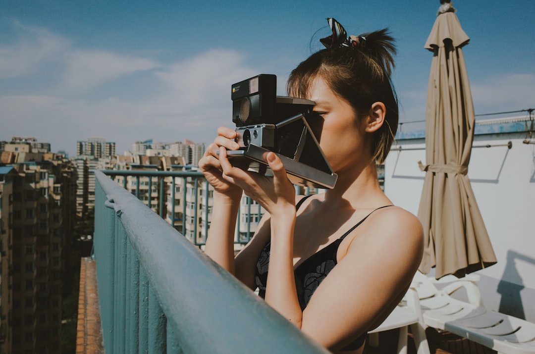 Sexi spoločenské šaty: zbraň zvodnej sebavedomej ženy