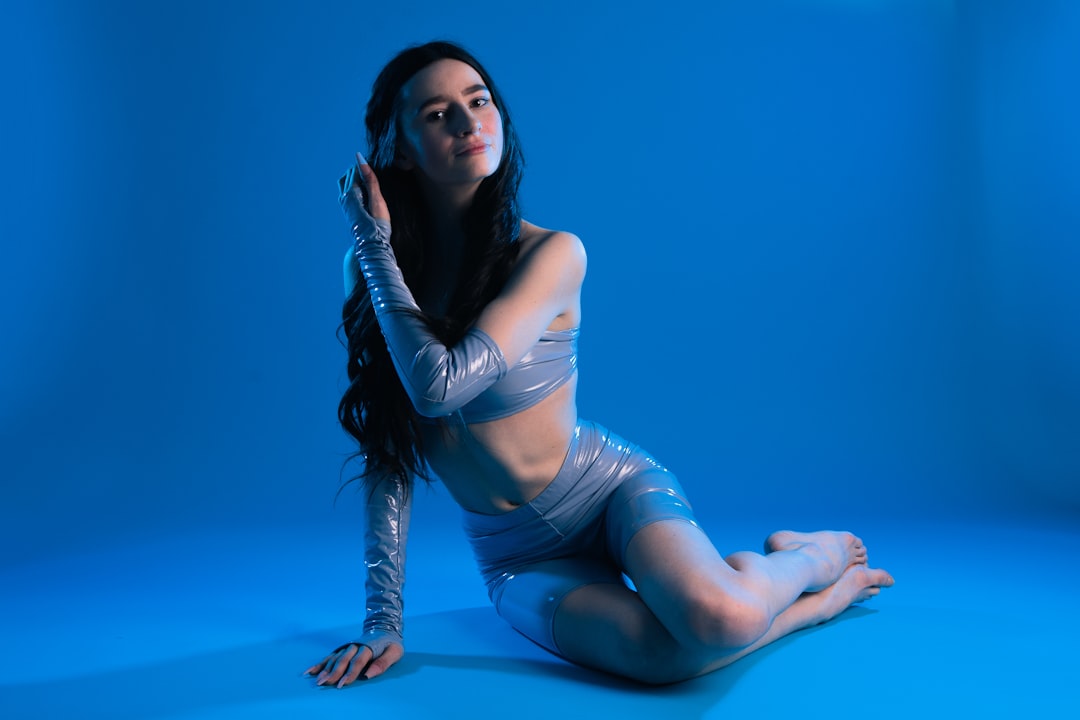 Sexy prsia: umenie zmyselného uctievania tela